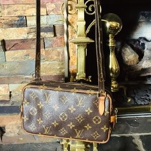 Louis Vuitton crossbody